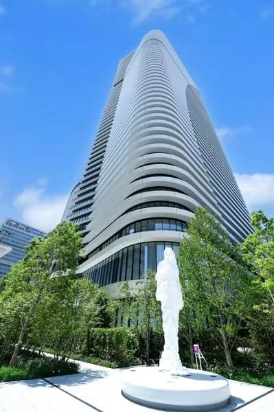 大阪人氣塔樓 千呎2房豪宅 身份象征 即買即入住