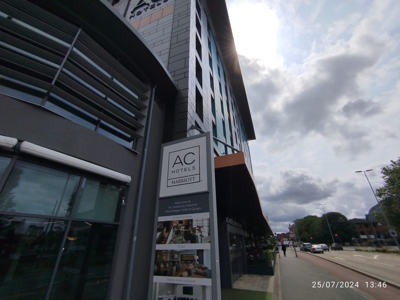 曼城Salford Quays 兩房兩廁連車位 相片 4